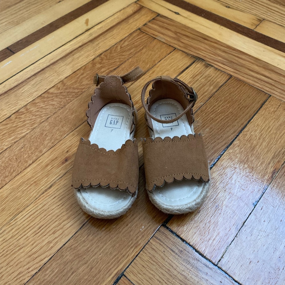 Tan toddler GAP espadrille sandals